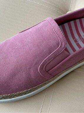 Vionic Pink Canvas Slip-On Espadrille Loafer
